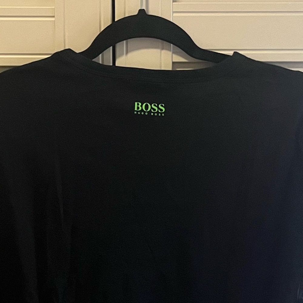 Hugo Boss print Tee - Picture 7 of 7